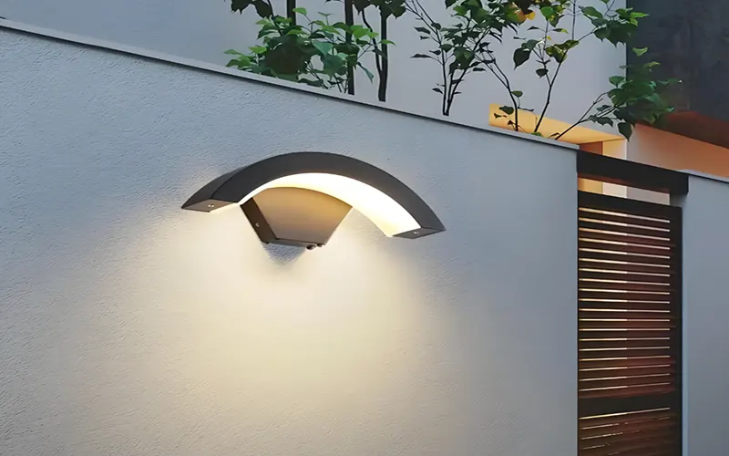 Outdoor Wall Lights