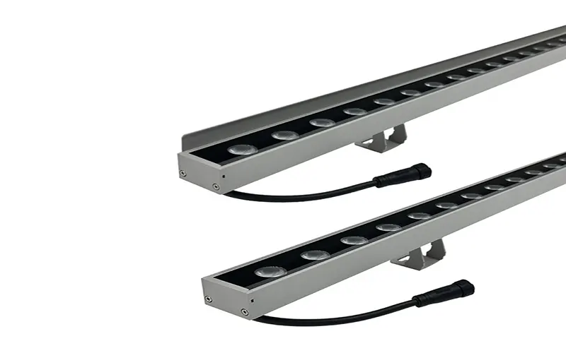LED wall washer used for facade lighting design to illuminate building exterior walls